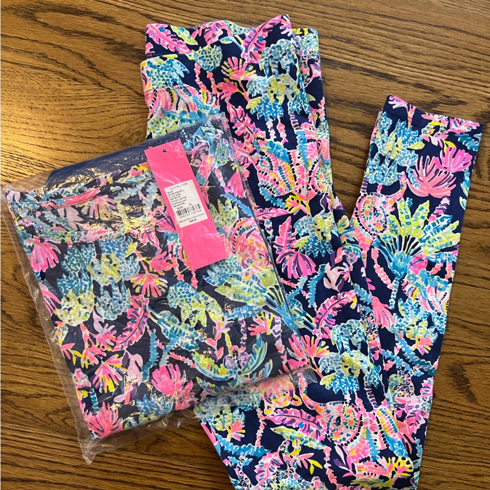 Lilly Pulitzer leggings AND top set